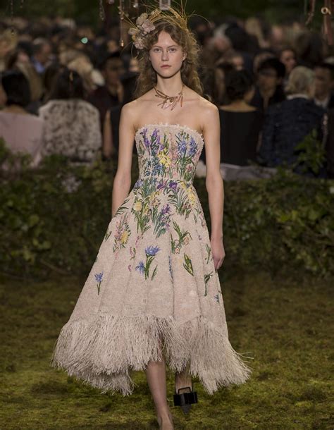 dior defile paris 2017|christian dior 2017.